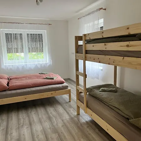 Kozákov - První Patro Apartamento Kozakov
